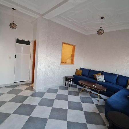 Appartement Meuble A Louer ลารัช ภายนอก รูปภาพ