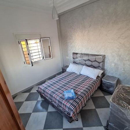 Appartement Meuble A Louer ลารัช ภายนอก รูปภาพ